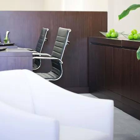 Moevenpick Hotel Apartments Al Mamzar Dubai-2